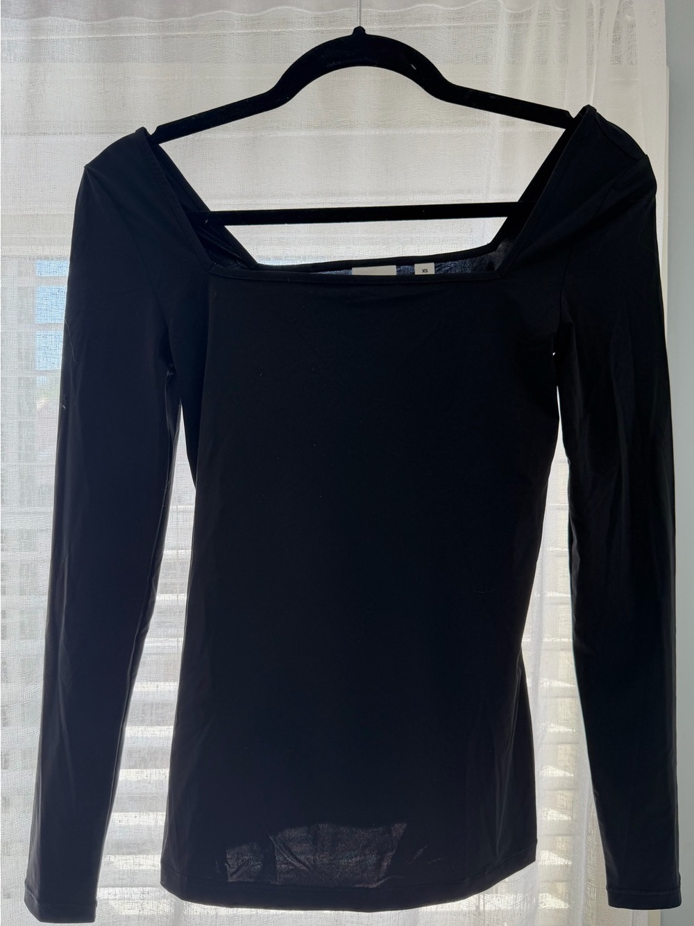 Black Long Sleeve Square Neck Tee - Unbranded